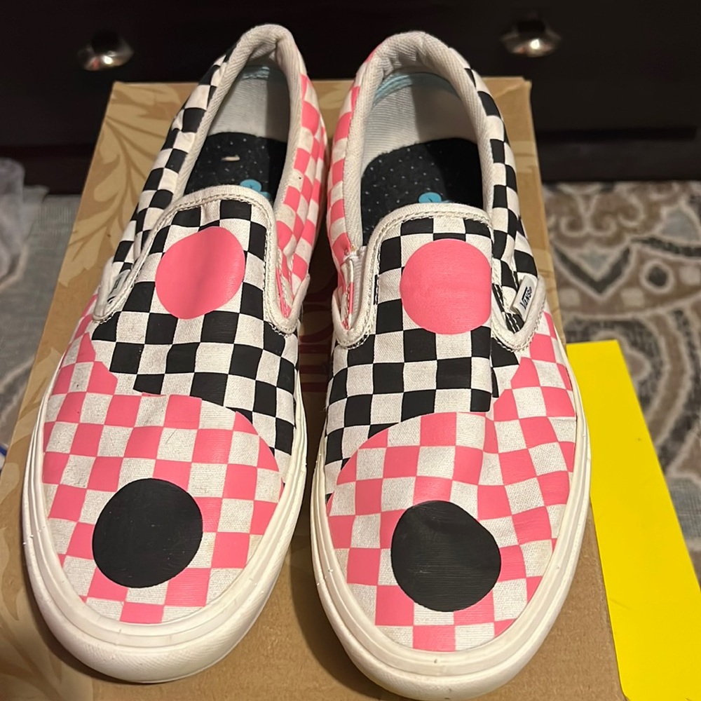 Vans slip ons size 9.5